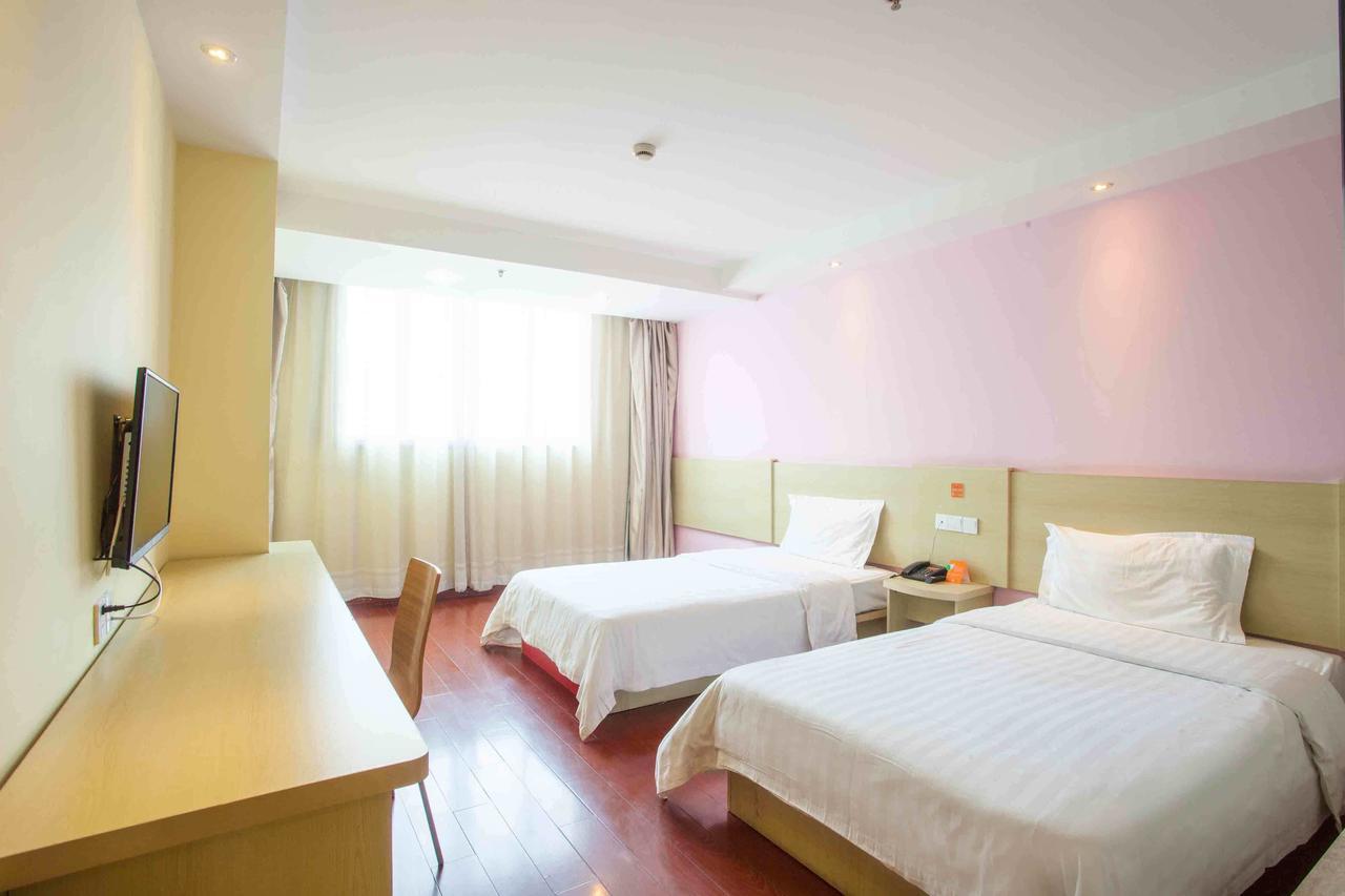 7Days Inn Zhongshan San Xiang Market Zhongshan (Guangdong) Room photo